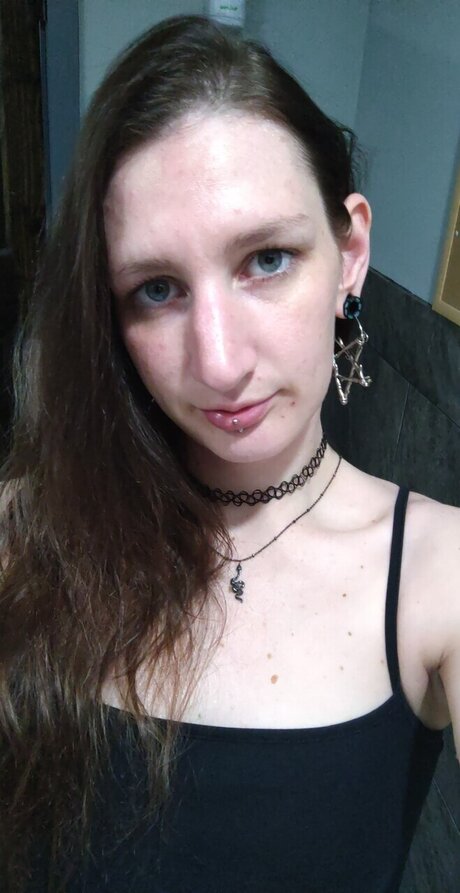 Laryssa かわいいポルノスター 写真
