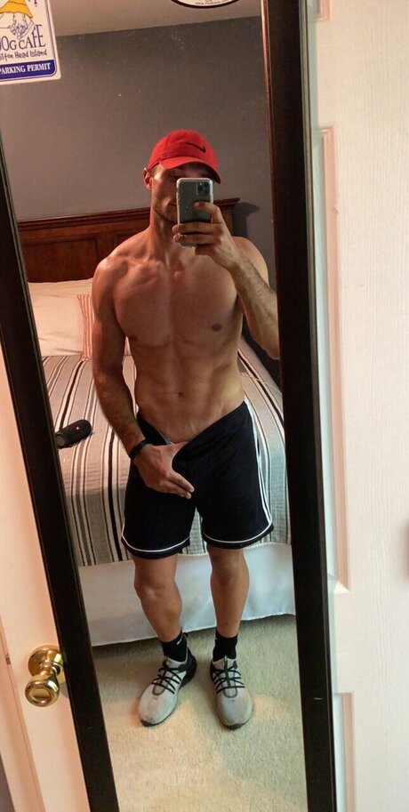 Adam Pursley ポルノスター xxx 画像