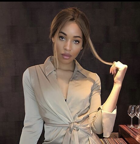 HazyMay 可愛い女優 写真