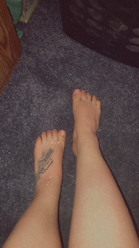 Cute feet ポルノスター 写真