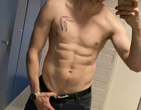 mikefinland69 かわいいモデル 画像