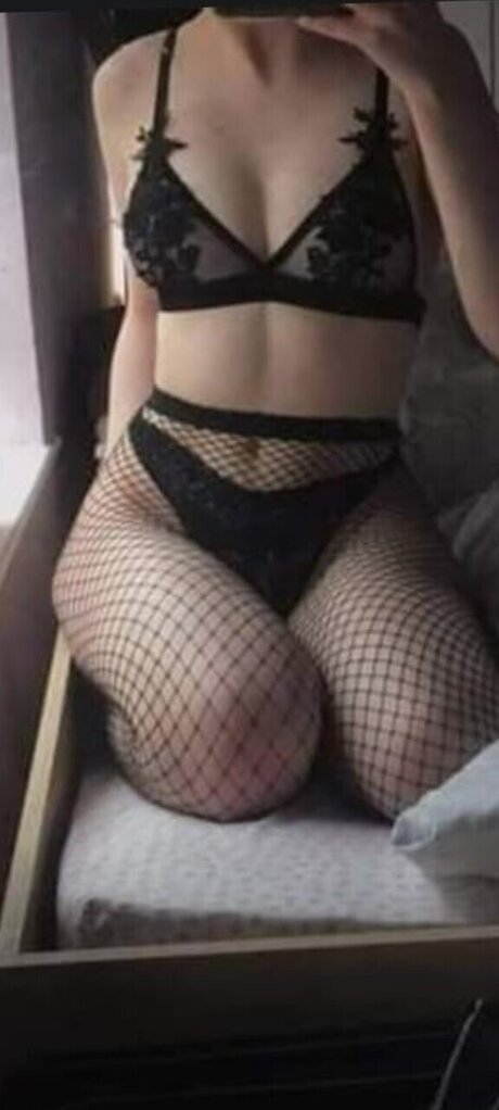 Perlita ポルノスター 写真