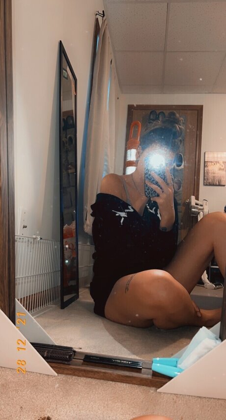 Anna Finzel 美しいスター 写真