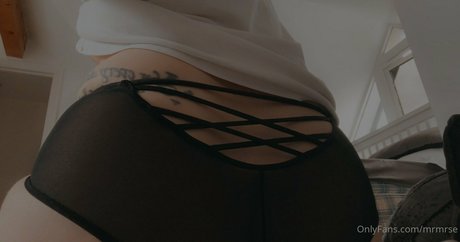 mrmrse ポルノモデル 写真
