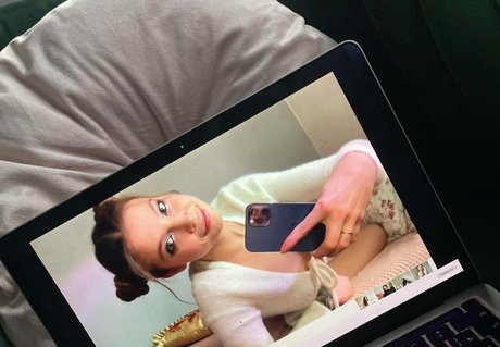 ミラーオンリーファン 美しいxxx 写真