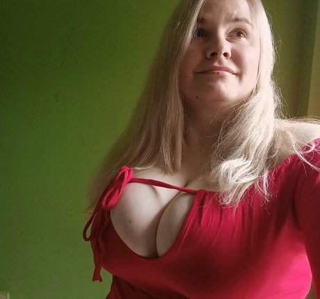 Dejana Savi 美しいモデル 画像