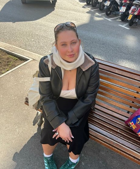 Sophia From Perth ホットなスター 画像