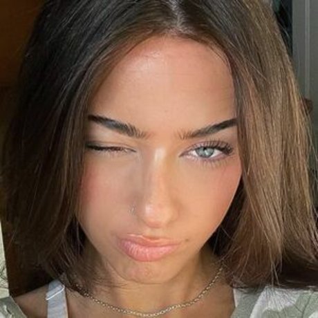 Lily Weber セクシー女優 写真