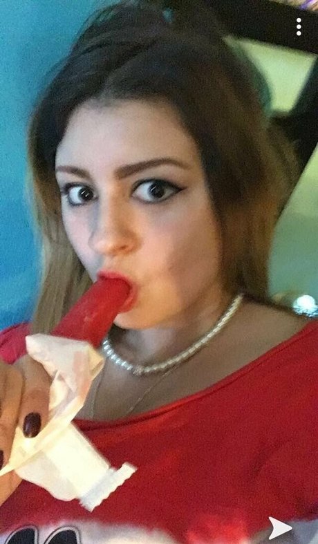 chloerosesamantha ポルノスター 高品質 写真