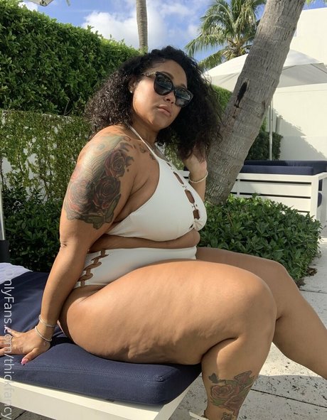 thickfancy ヌードモデル 画像