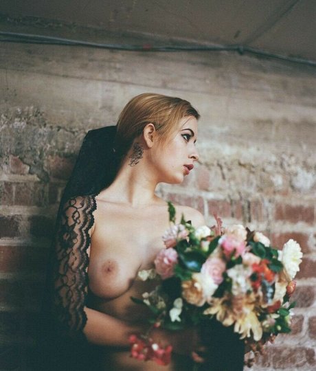 Uli Krown セクシーモデル 画像