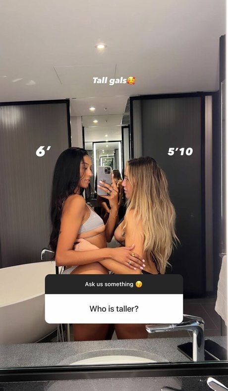 Jessienicolexxx ポルノスター トップ 写真