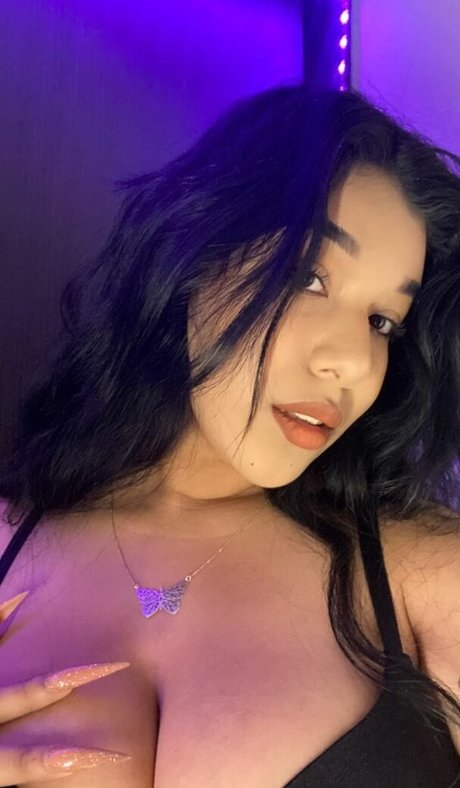 Fernanda V アダルトスター 写真