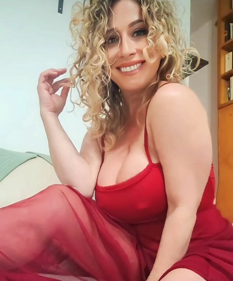Sabina Di Iorio ポルノスター 美しい 画像