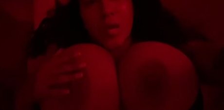 realroses 無料モデル 写真