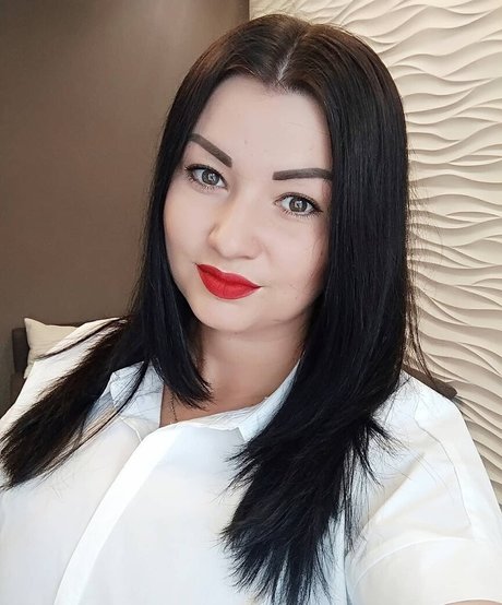 Irina P 完璧なスター 写真