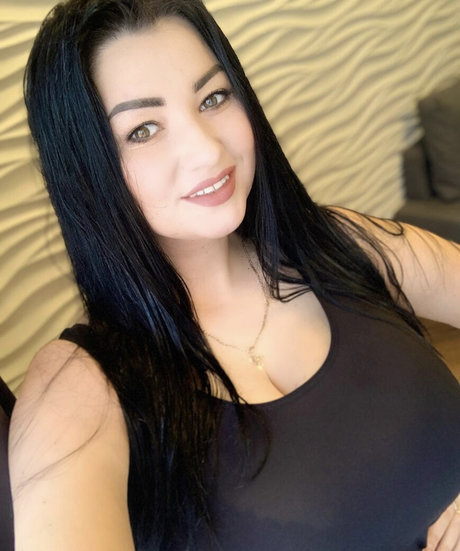 Irina P HD女優 写真