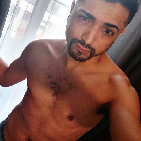 Andrew altami トップポルノスター 写真
