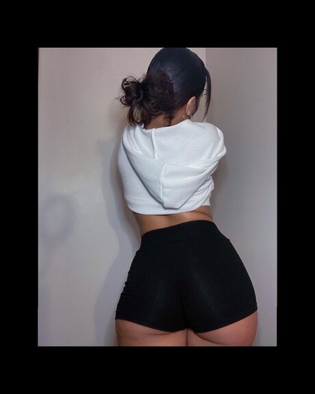 Victoriaa Hernandez xxxスター 画像