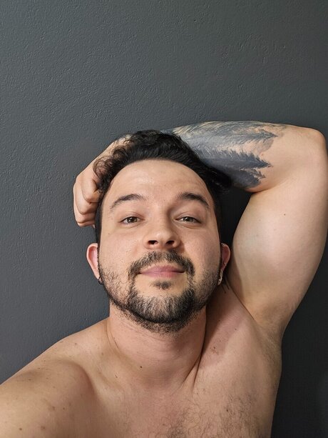 Henrique ホットなポルノスター 画像