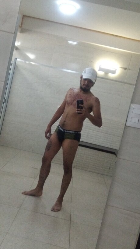 Activo ホットモデル 写真