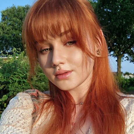 Manic Pixie Peach ポルノスター ホット 写真