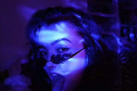 Itsmeeli セクシーなポルノスター 画像