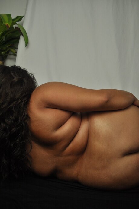 CubanSpice エロティックなモデル 写真