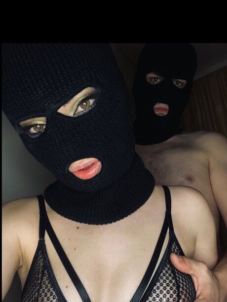 2Savage かわいいスター 写真
