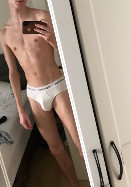 asmrマッサージオンリーファンズ ホットセクシー 画像