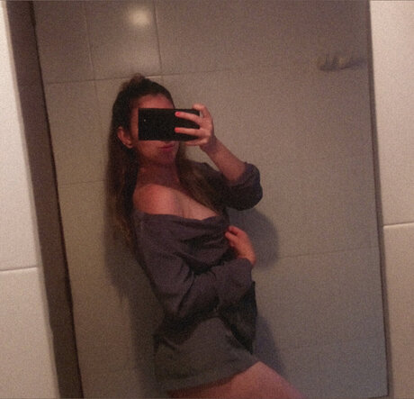 Julietta 完璧なスター 写真