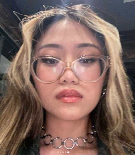 Vurpp ヌード女優 画像