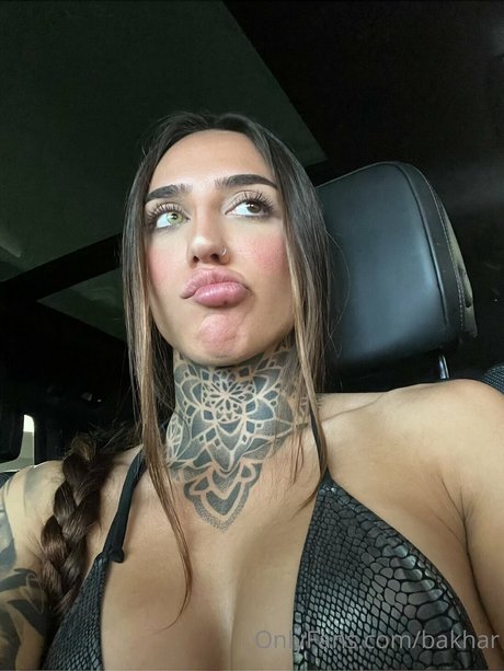 Bakhar Nabieva スターセックス ギャラリー