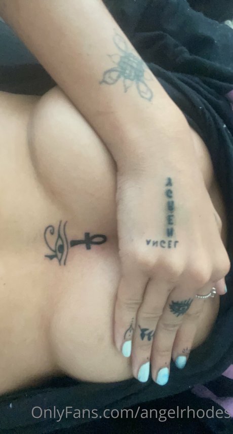 Angel Rhodes スターセックス 写真