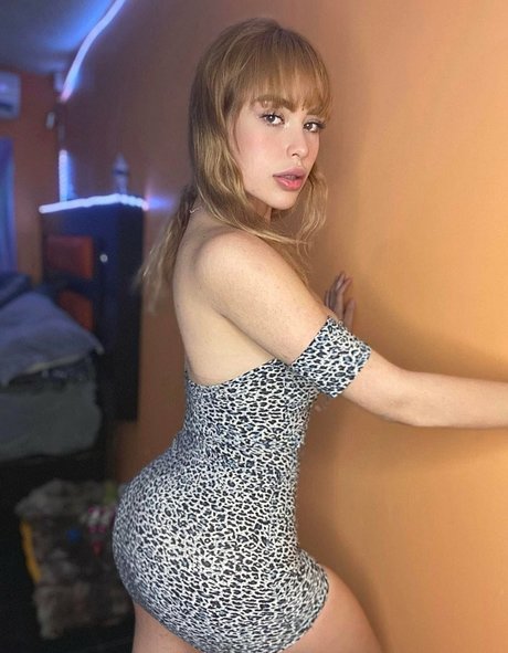 stephanie scarleth セックスモデル 画像