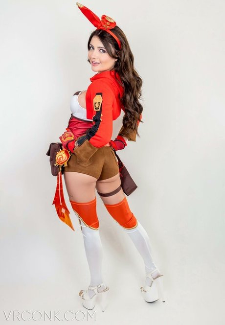 Adria Rae HDスター 写真