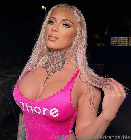Christina Savoy セックス女優 画像