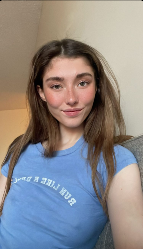 Brooklyn Babe スター ヌード 画像