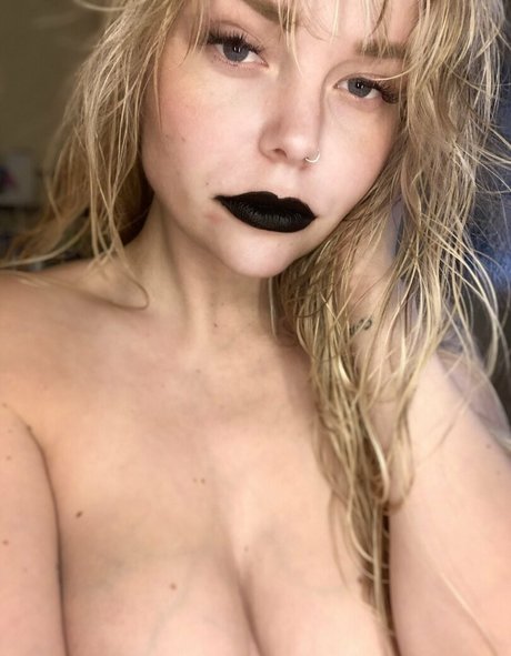おばあちゃんのマンコOnlyFans ホットセクシー 写真