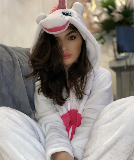 コスプレ ヘンタイ OnlyFans アートヌード アーカイブ