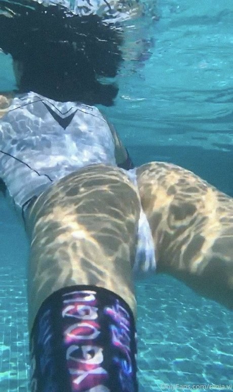 Ninja Vi ポルノスター 裸 アーカイブ