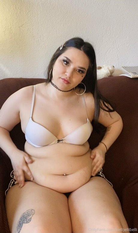 kellijellibelli ホット女優 写真