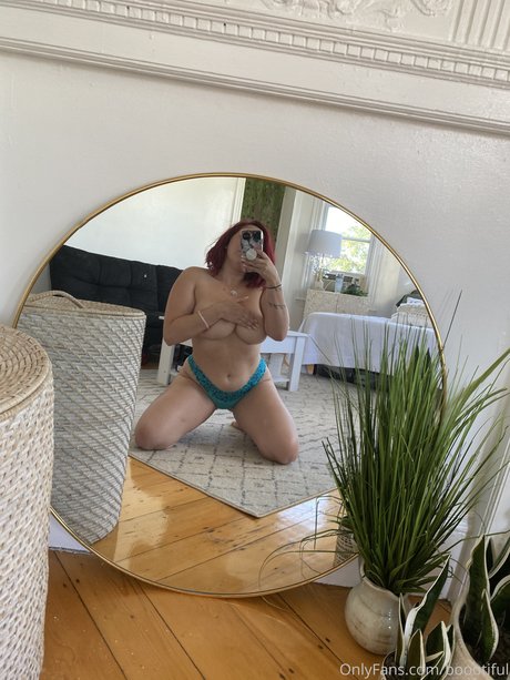 大きなお尻のオンリーファンズ 美しい裸 写真