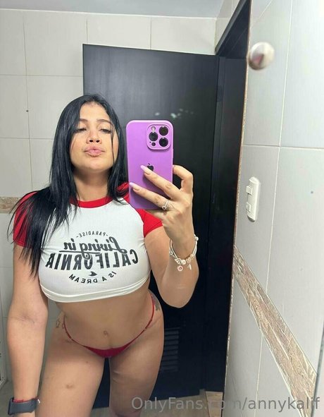 annykalif profile image