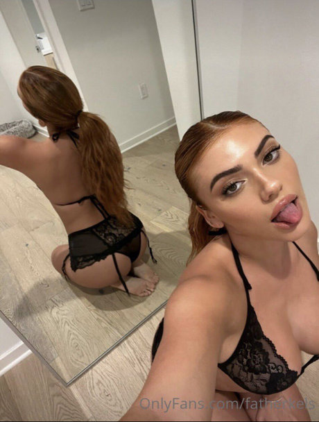 Kelsey Calemine xxx女優 写真