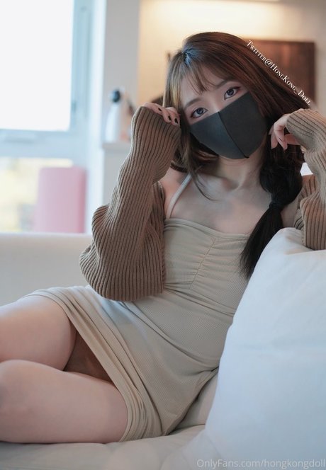 Hong Kong Doll エロティックなポルノスター 写真