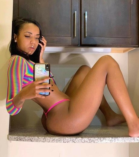 Darcii Moore ヌードのポルノスター 画像