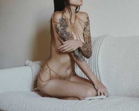 Kkymbb 完璧なスター 写真
