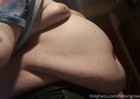 fatterigrow ヌード女優 画像