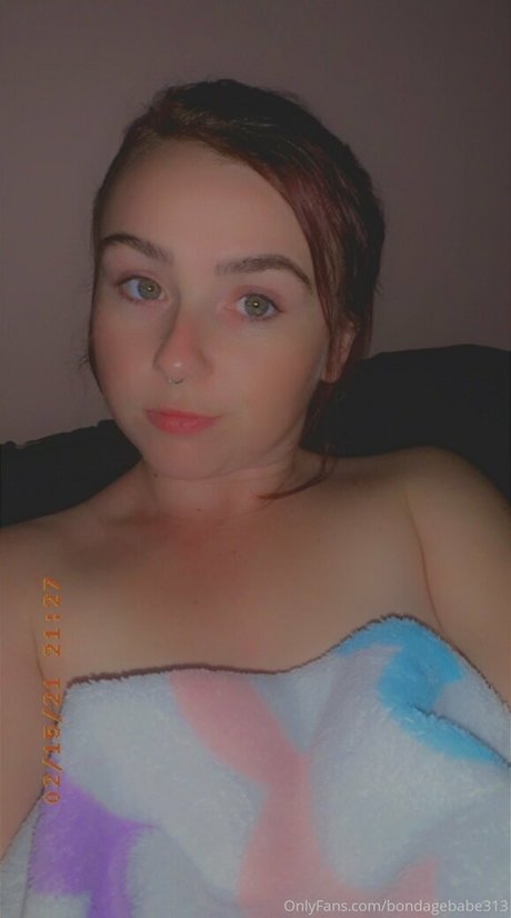 bondagebabe313 かわいいスター 写真